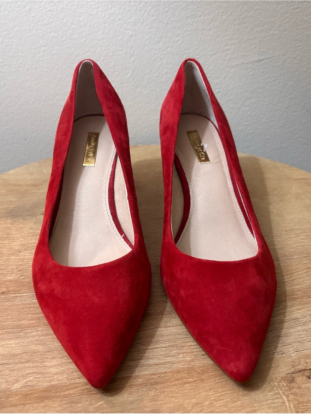 Louise et Cie Red Suede Pointed Toe Heels Size 9.5 - Picture 3 of 6